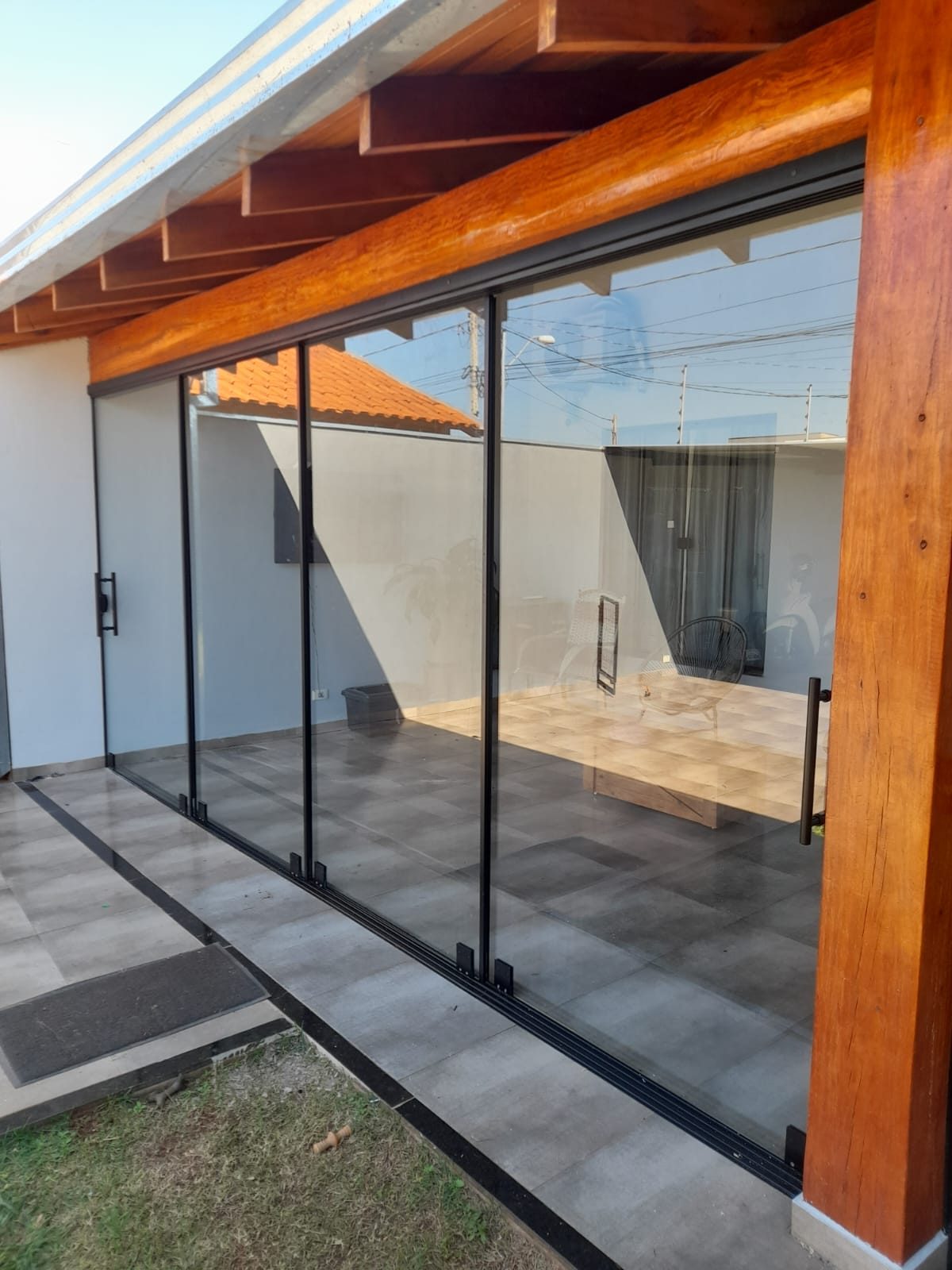 Sacadas e Cortinas de Vidro